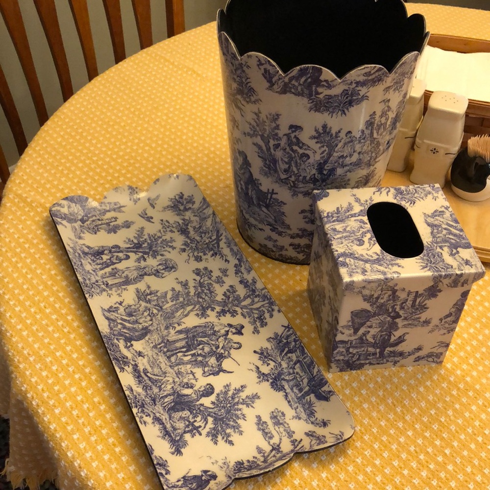 Blue toile bedroom or dresser set